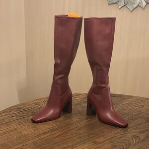 Steve Madden burgundy Heeled Boots